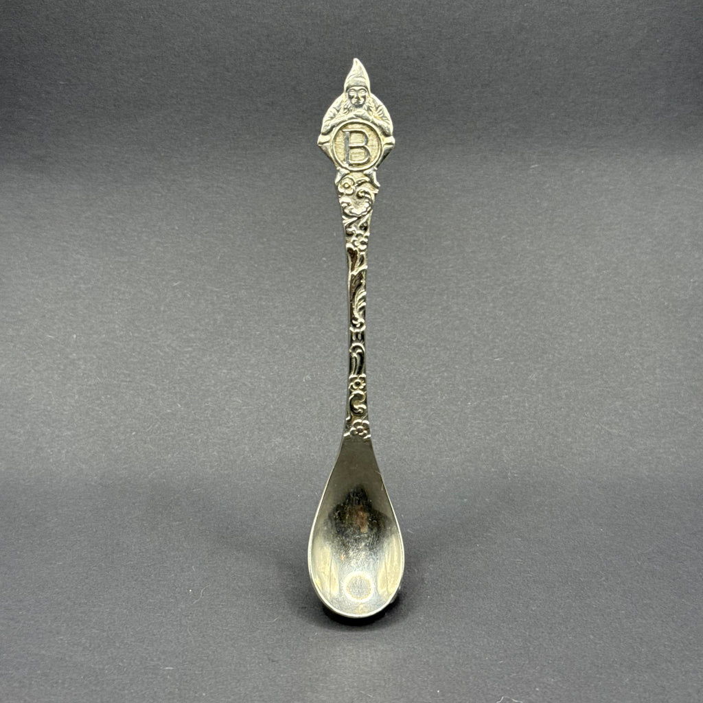 Letter B met kaboutertje