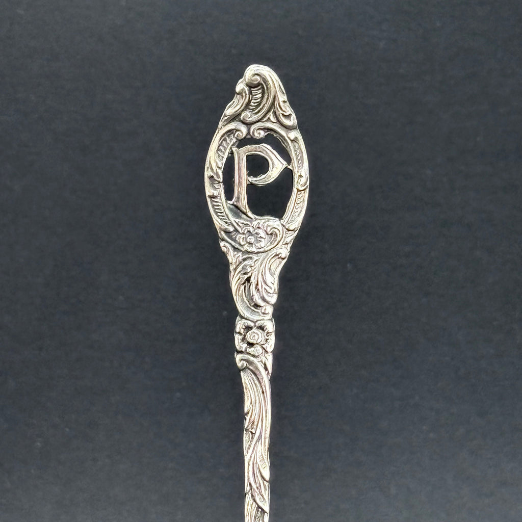 Letter P - Opengewerkt