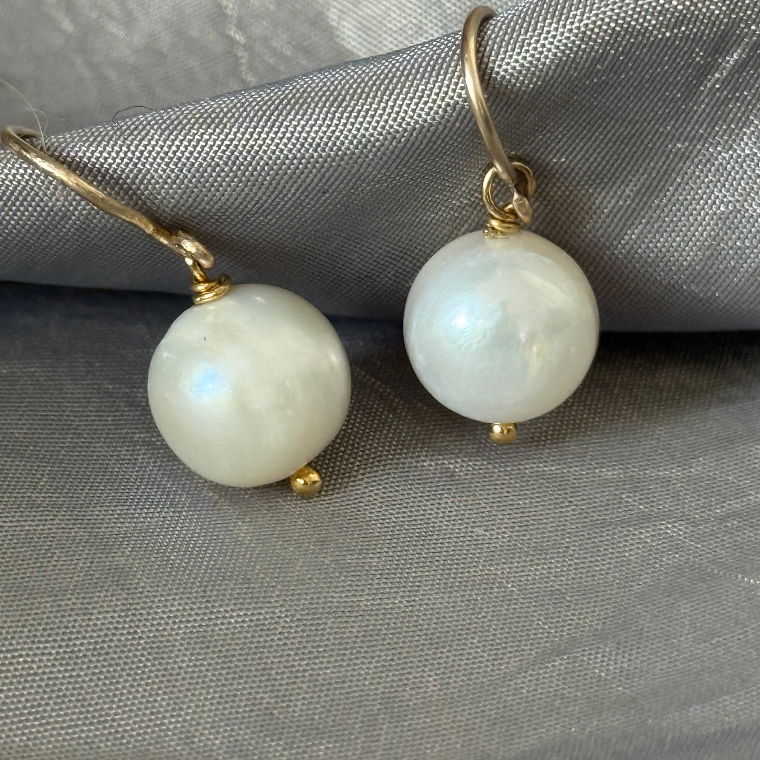 Parel oorbellen goldfilled