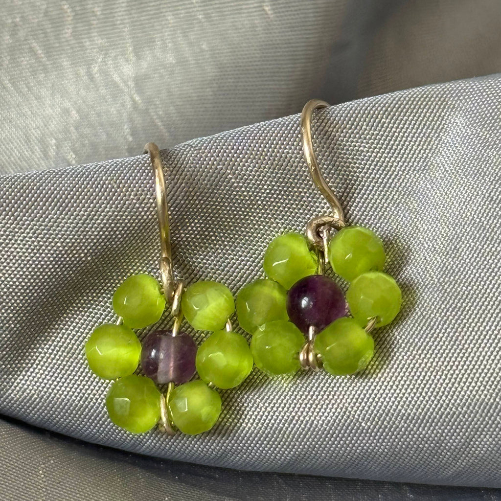 Groene cat’s eye oorbellen goldfilled